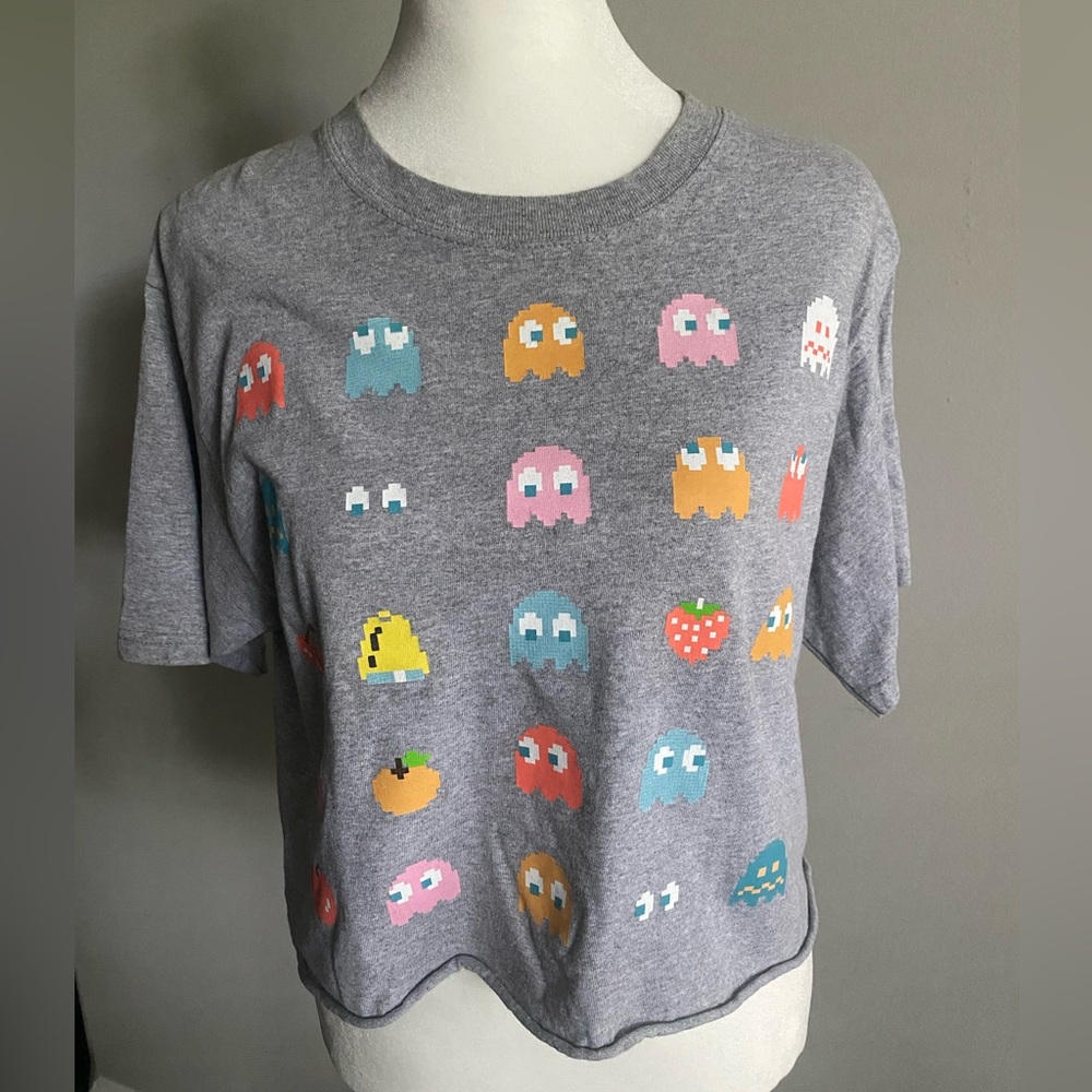 Pac-Man Gray Cropped T-Shirt